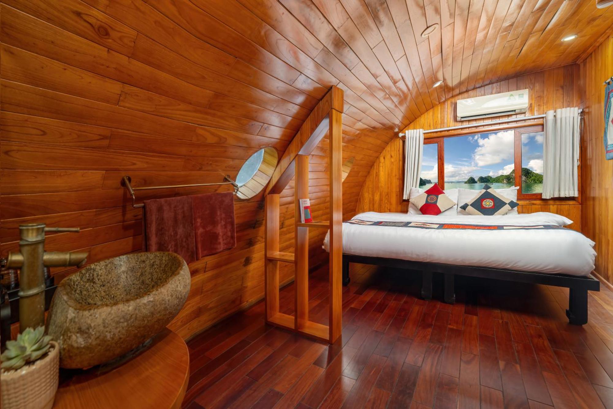 Sunlight Boutique Cruise - Cat Ba Island Ξενοδοχείο Χα Λονγκ Εξωτερικό φωτογραφία